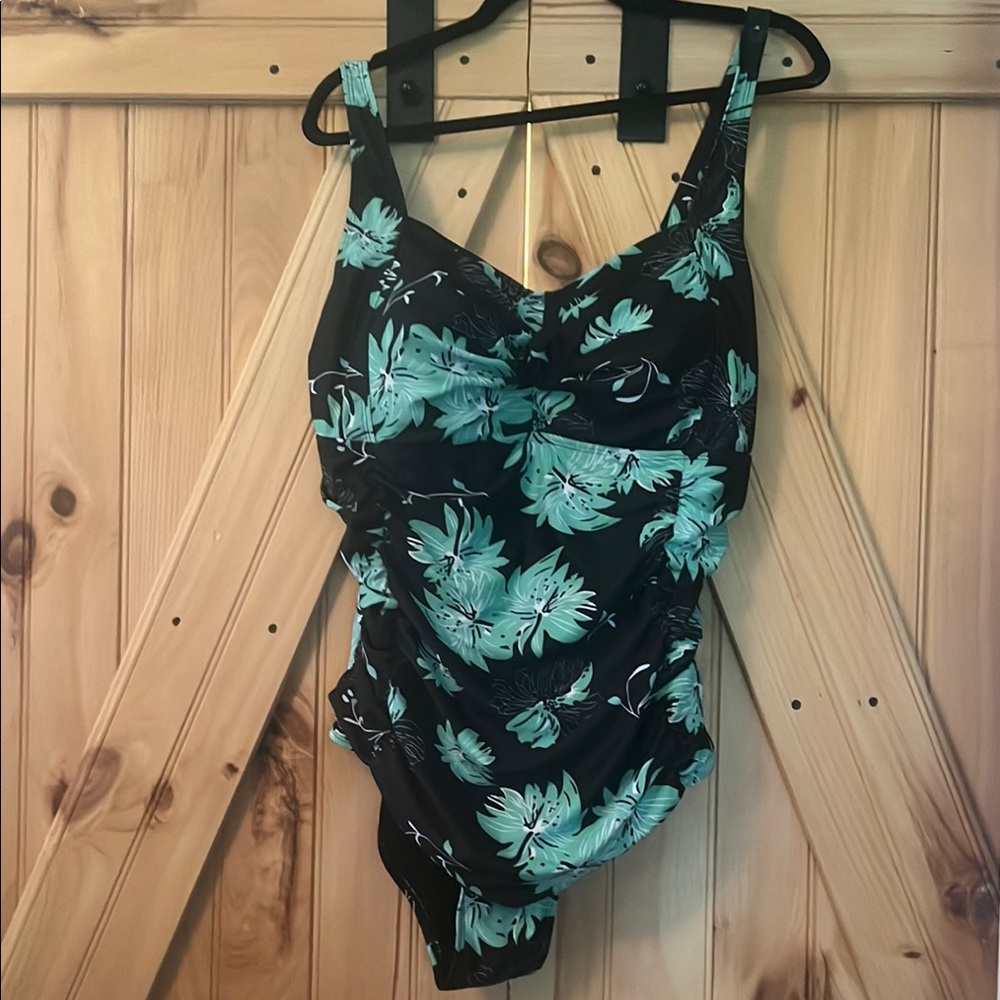 Tropical Leaf Bathing-suit